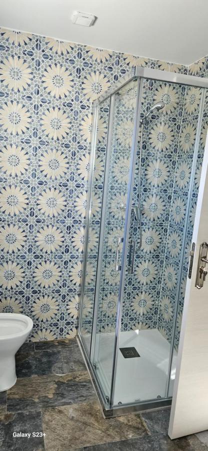 Hostal Nervion Севилья Экстерьер фото
